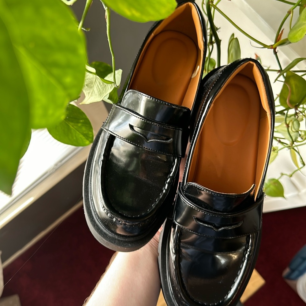 Dark Academia Loafers